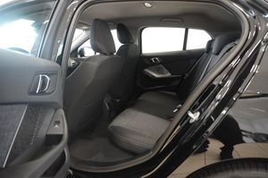 BMW 120 bild 7