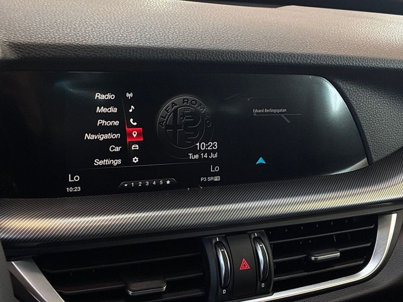 Alfa Romeo Stelvio bild 24