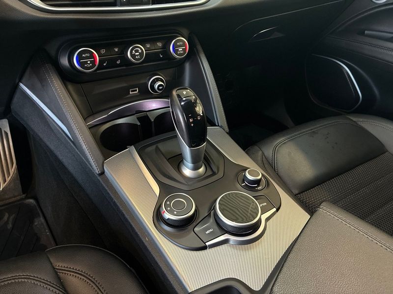 Alfa Romeo Stelvio bild 25