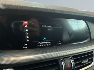 Alfa Romeo Stelvio bild 15