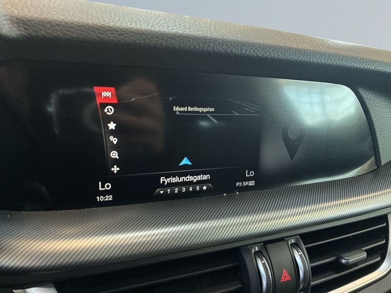Alfa Romeo Stelvio bild 15