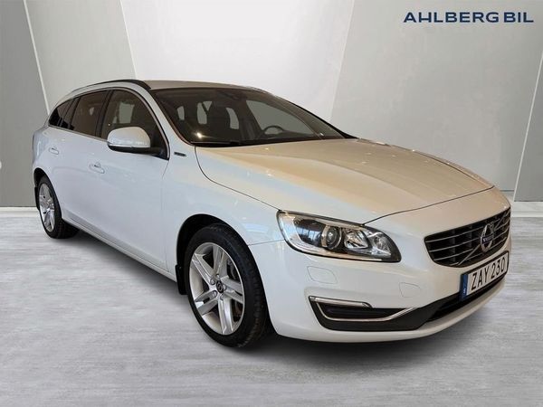 Volvo V60 D5 AWD Twin Engine Classic Momentum, OUTLET, De... - 2018