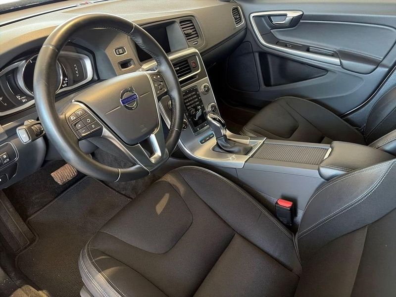 Volvo V60 bild 9