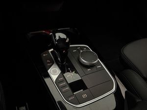 BMW 118 bild 23