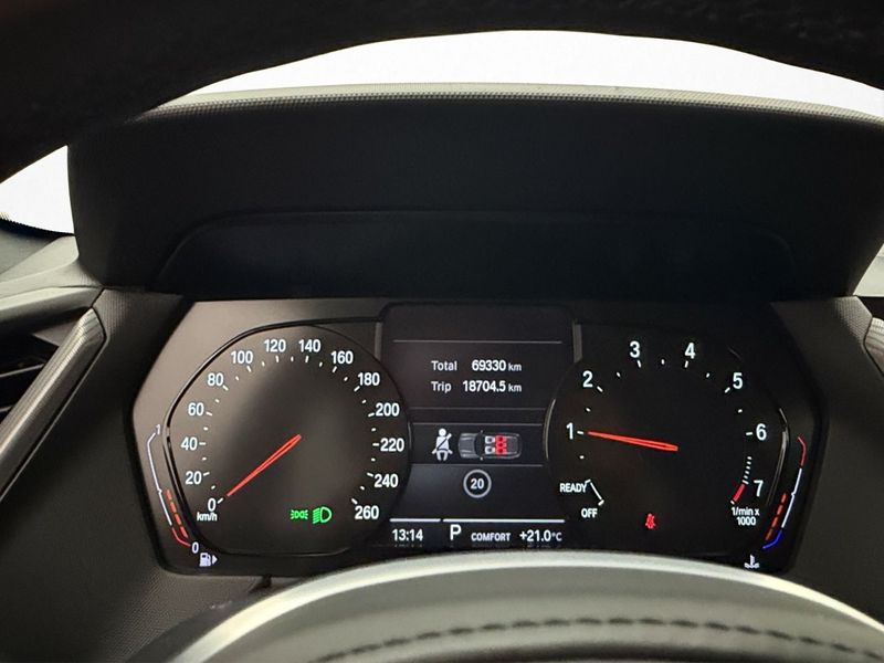 BMW 118 bild 14