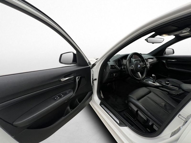 BMW 120 bild 9