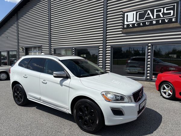 Volvo XC60 D4 R-Design / Navi / Panorama / Drag - 2013