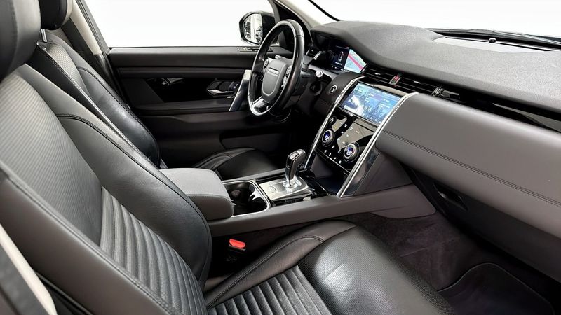 Land Rover Discovery Sport bild 3