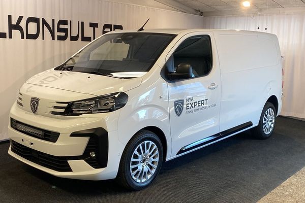 Peugeot Expert Plus L2 2.2 BlueHDi 150 Aut Euro 6 - 2026