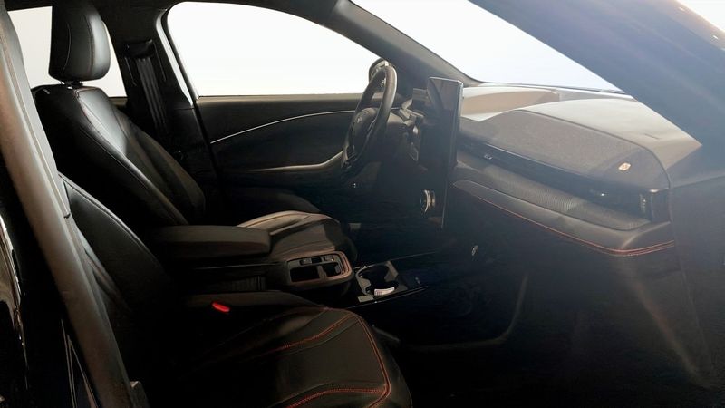 Ford Mustang Mach-E bild 3