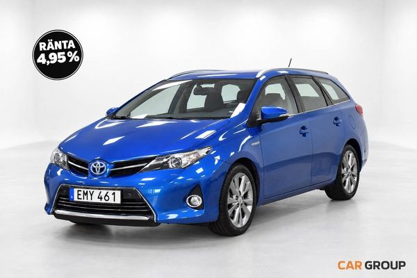 Toyota Auris Touring Sports Hybrid e-CVT Executive Kamera PDC V-hjul - 2015