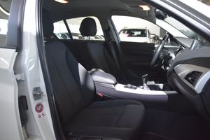 BMW 116 bild 8