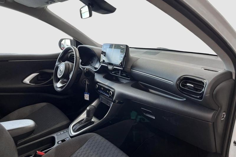 Toyota Yaris bild 9
