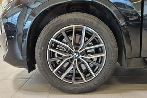 BMW X1 bild 8