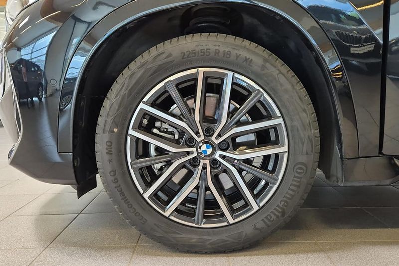 BMW X1 bild 8
