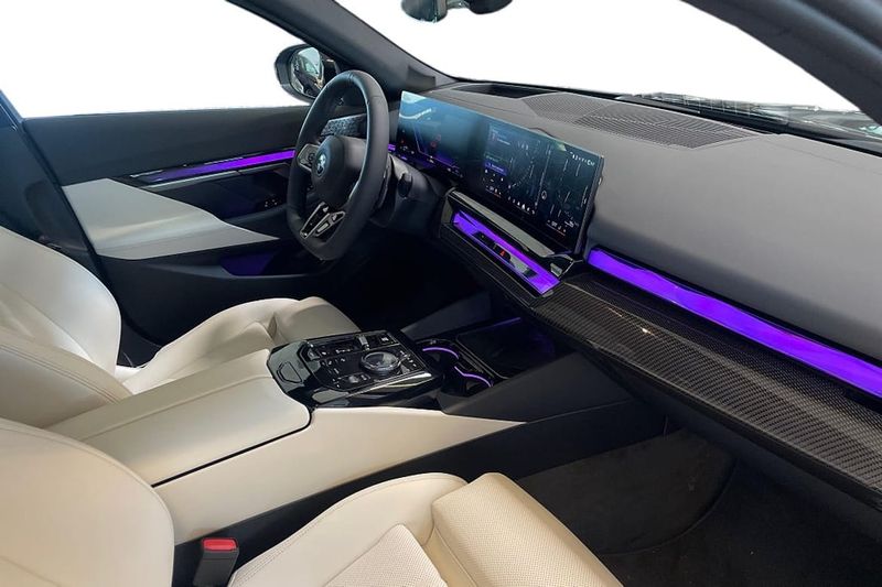 BMW 530 bild 8