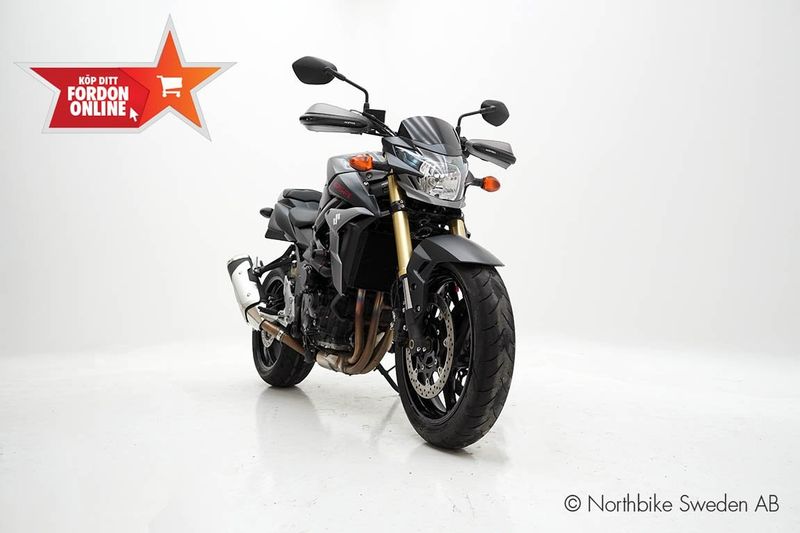 Suzuki GSR bild 3