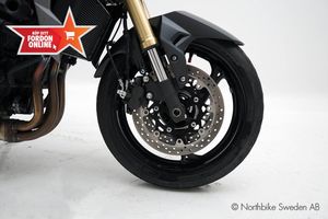 Suzuki GSR bild 18