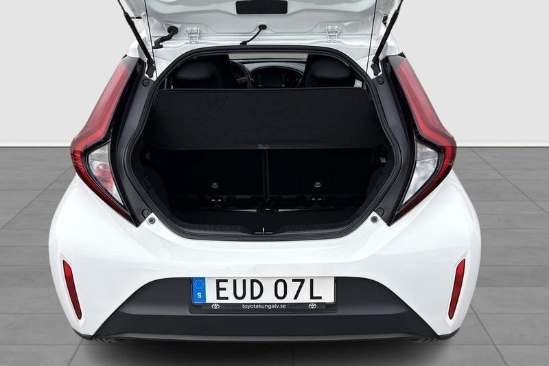 Toyota Aygo X bild 12