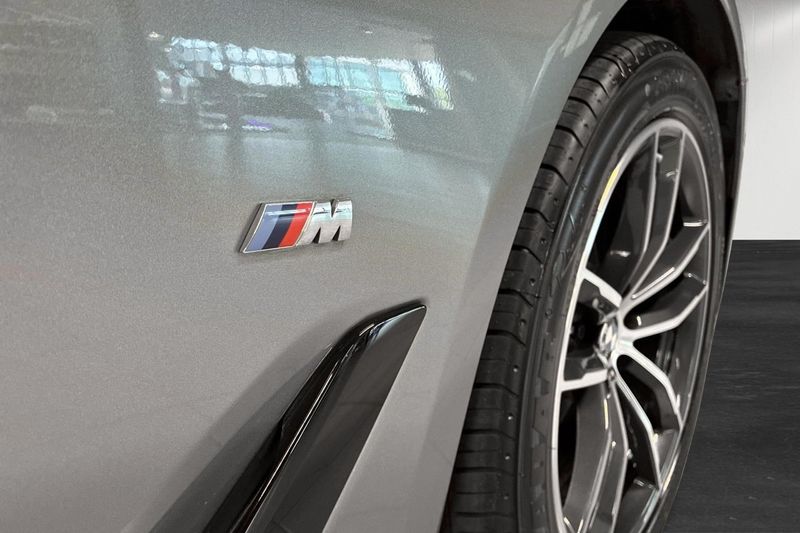 BMW 520 bild 25