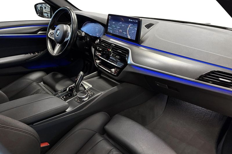 BMW 520 bild 11