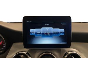 Mercedes GLA180 bild 16