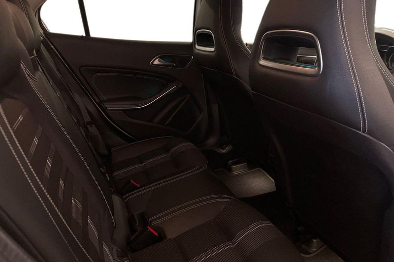 Mercedes GLA180 bild 19