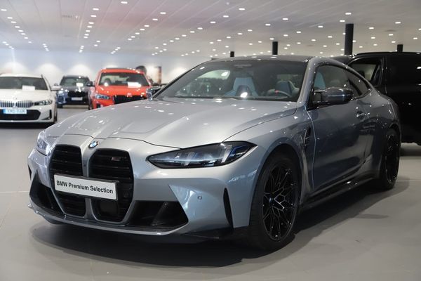 BMW M4 Ultimate Package - 2026