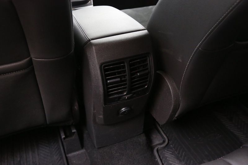 Ford Kuga bild 24