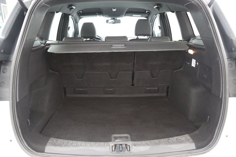 Ford Kuga bild 25
