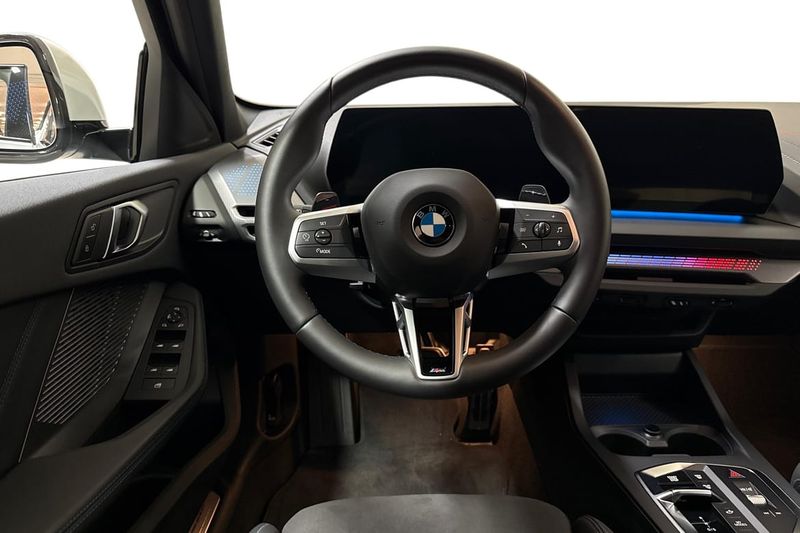 BMW 120 bild 11
