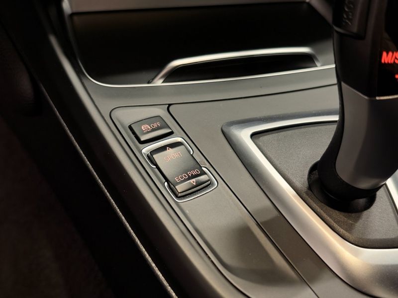 BMW 120 bild 16