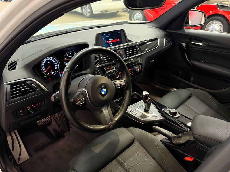 BMW 120 bild 8