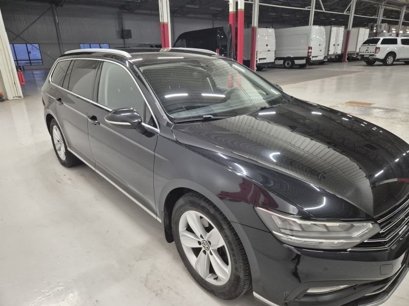 Volkswagen Passat bild 3