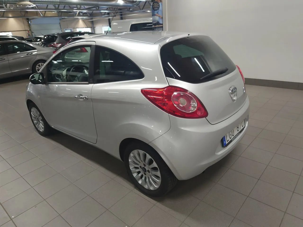 Vehicle image 2
