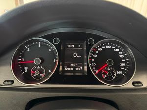 Volkswagen Passat bild 12