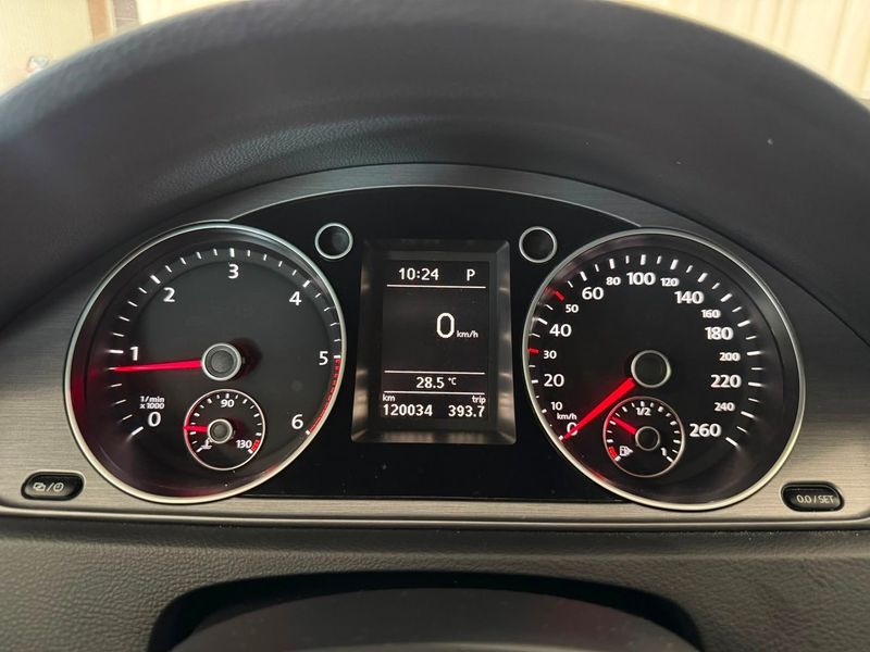 Volkswagen Passat bild 12