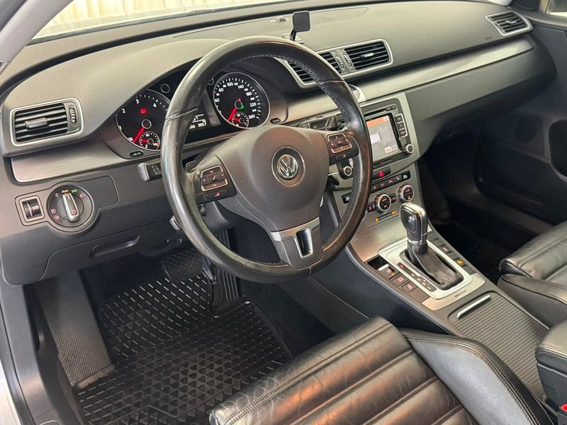 Volkswagen Passat bild 7