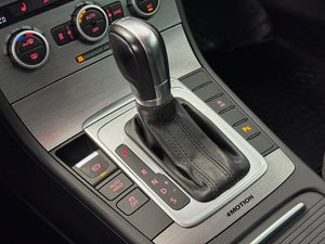 Volkswagen Passat bild 13