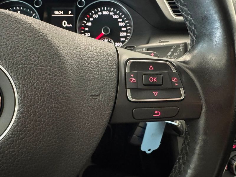 Volkswagen Passat bild 19