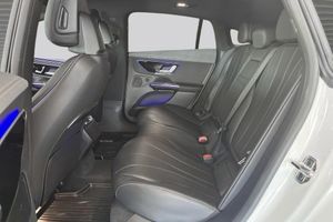 Mercedes EQE350 bild 9