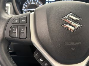 Suzuki S-CROSS bild 15
