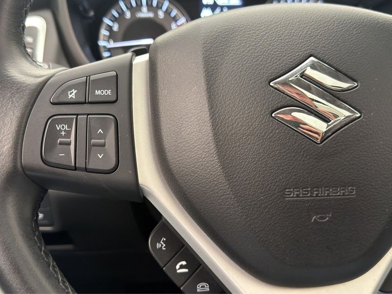 Suzuki S-CROSS bild 15