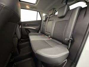 Suzuki S-CROSS bild 24