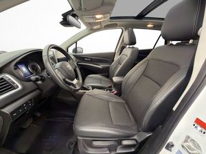 Suzuki S-CROSS bild 10