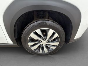 Suzuki S-CROSS bild 31