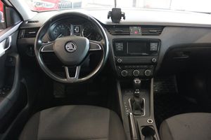 Skoda Octavia bild 9