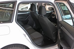 Skoda Octavia bild 4