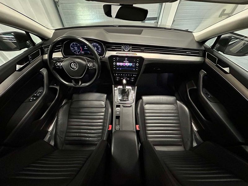 Volkswagen Passat bild 9