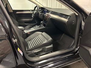 Volkswagen Passat bild 7